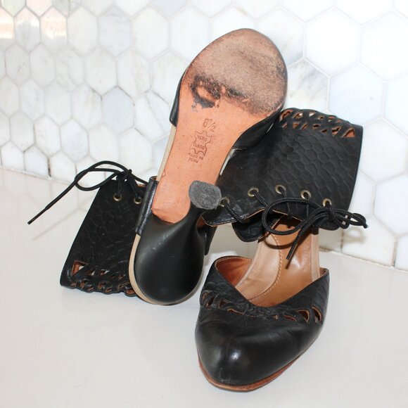 JOHN FLUEVOG Second Miracles Cascades Ankle Slingback Boots - Picture 5 of 6